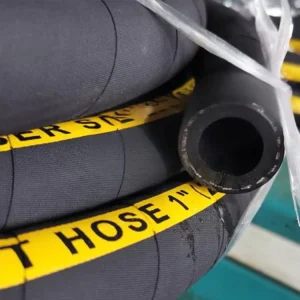 1/2 Inch Black Sandblasting Hose Assembly Compatible Systems Made Synthetic Rubber Steel Wire