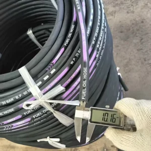 1/4-2 Inch Low Pressure Fiber Braided Oil Resistant Rubber Hose for Diesel Gasoline Kerosene Transportation