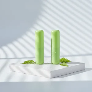 4.7g Customized Empty PP Plastic Round Lip Balm Lipstick Tube with Easy Open End and Silk Screen Printing Makeup Packaging