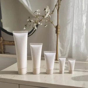 5ml White Tubes Transparent Tube Factory Delivery Plastic Packaging 30ml 100ml