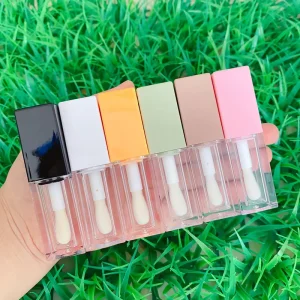 6ml Empty Plastic Square Empty Foundation Tube Custom Label Big Brush Lip Gloss Tubes With Doe Foot