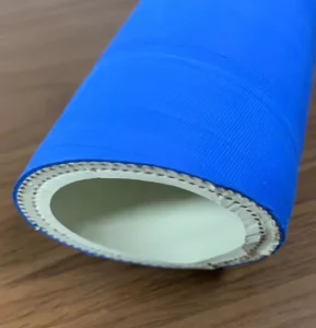 Acid Resistant High Pressure Chemical Rubber Hose UHMW Black Customizable Wall Thickness for Delivering Chemical Liquids