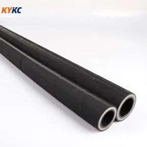Black Hydraulic Rubber Suction Discharge Hoses 400F Working Temperature Retail Available Anti-aging Fuel Hose