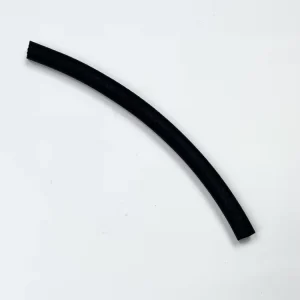 China Hot Selling Oil Resistant and Corrosion Resistant Low Pressure Rubber Oil Hose for Automobiles Nitrile Smooth