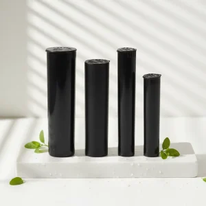 Customized 117mm *31 127mm* 25 117mm *20 95mm*19 Black Solid Tube PP Plastic Pop Top Tube of Different Size and Color