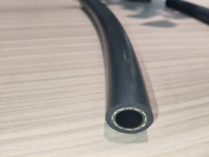 Durable 4 Layer Cloth Reinforced Automotive AC Hose Rubber Pipe for R1234yf Gas