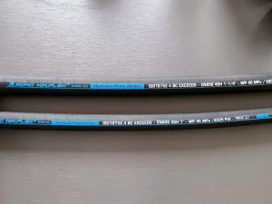 EN 856 4SP Hydraulic Hose 3/4 1/2″ 5075 PSI High Pressure Flexible Four Steel Wire Spiral Rubber Oil Pipe Tube Factory