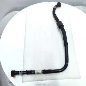 Engine Fuel Feed Hose Engine Fuel Supply Hose Engine Fuel Inlet Hose OE 1104100XGW02 Auto