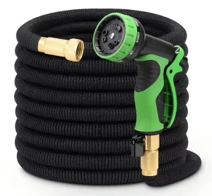 Expandable Garden Hose with Multi Functional Sprayer Sprinkler Wall Mountable Durable PVC Material for Garden Irrigation