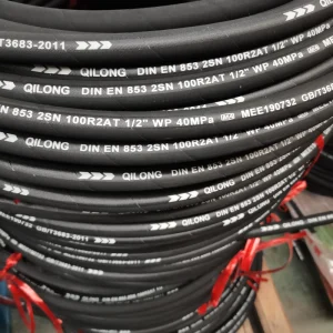 Factory Price High Pressure Hydraulic Rubber Hose DIN En 856 4sp 4sh