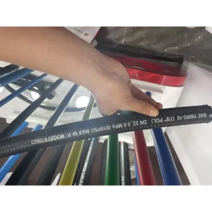 Fuel Resistant 1Sn En856 4Sp 4Sh Smooth 2.5 Inch Fiber Braided Rubber Hydraulic Oil Hoses Reel and Connections R2A