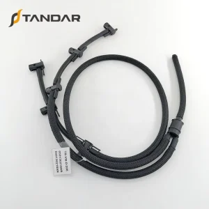 Fuel System Air Intake Hose 7h2q9K022da 1386505 Leak Off Pipe Car Fuel Return Pipe Fuel Injector Leak Off Hose for Range Rover
