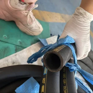 High Burst Pressure 4SH Hydraulic Spiral Hose Custom Assembly With Hydraulic Fittings