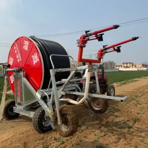 High Efficiency Center Pivot Irrigation System with VFD Drive for Open Field