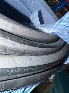 High Pressure Rubber Hose EN856 National Standard 32mm Outer Diameter 40C to +100C
