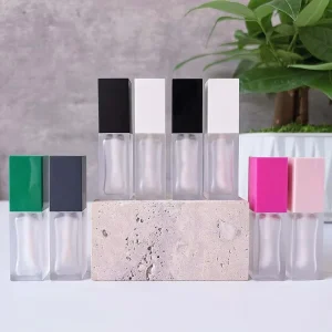 Jiemei Stock Frosted 6ML Square PET Empty Lip Glaze Bottle Cosmetic Square Lip Oil Tube Big Brush Lip Gloss Makeup Packaging