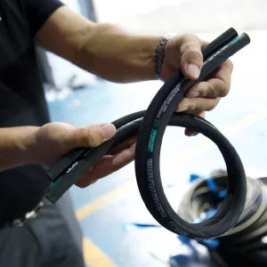 Manufacturer Custom High strength Steel Wire Braided Hoses Dedicated Fuel Dispensers Working Temperature 40C +100C Wall