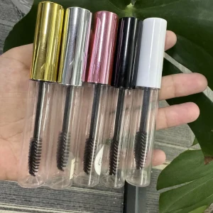 Manufacturer Empty Plastic Mascara Tube Empty Clear Plastic Mascara Eyelashes Serum Bottle Wands Tubes Container with Golden Cap