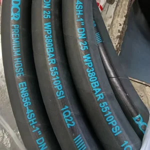 Manufacturers in China Supplying Flexible Rubber Hydraulic Hoses for Hydraulic Press Main Cylinder and Intensifier