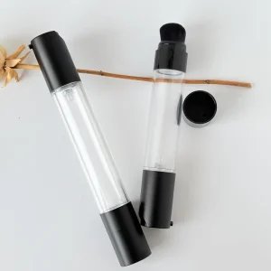 New Design Factory Price Fancy 30ml Cosmetic Refillable Airless Bottle Plastic Liquid Foundation Bottle With Sponge