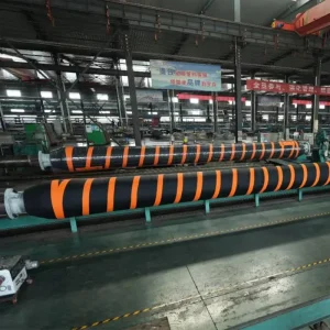 STS Transfer Marine Hose for Oil Chemicals Water Discharge Corrugated Design Steel Wire Reinforcement 20 Bar Pressure Cutting